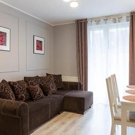 Apartament Sudety Park Myweek Polanica-Zdrój